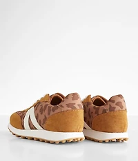 Race Casual Sneaker