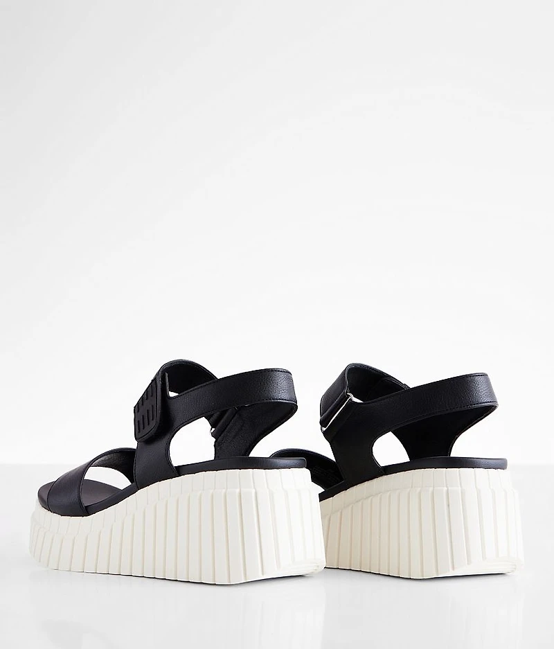 Yuri Wedge Sandal