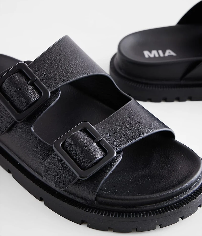 Munroe Flatform Sandal