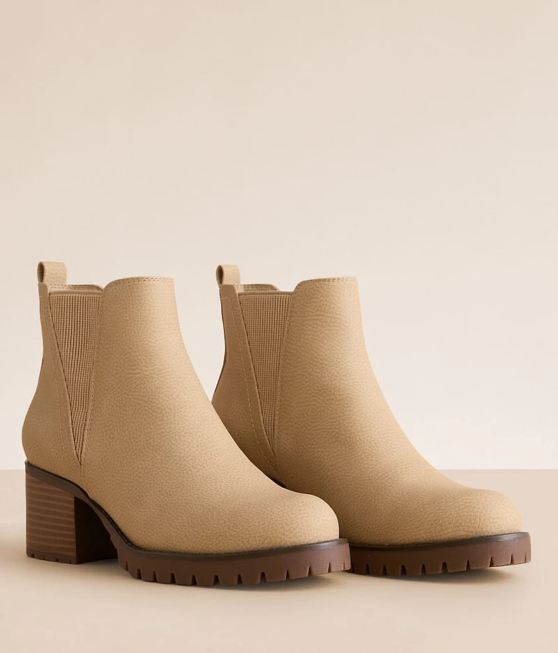 Carra Heeled Ankle Boot