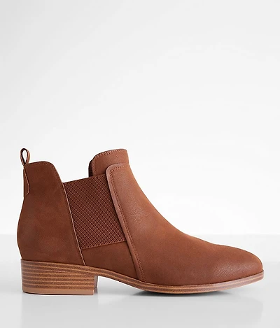 Ashwin Ankle Boot