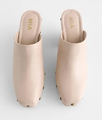 Lindy Heeled Clog Shoe