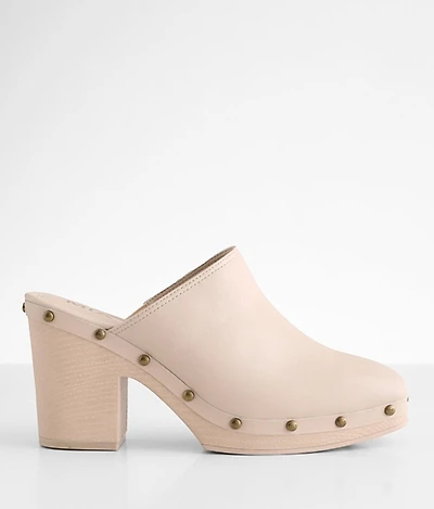 Lindy Heeled Clog Shoe