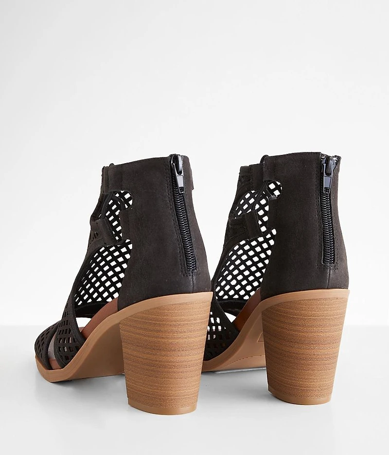 Sharla Heeled Sandal