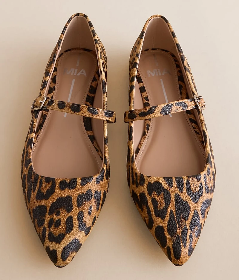 Aviba Leopard Shoe