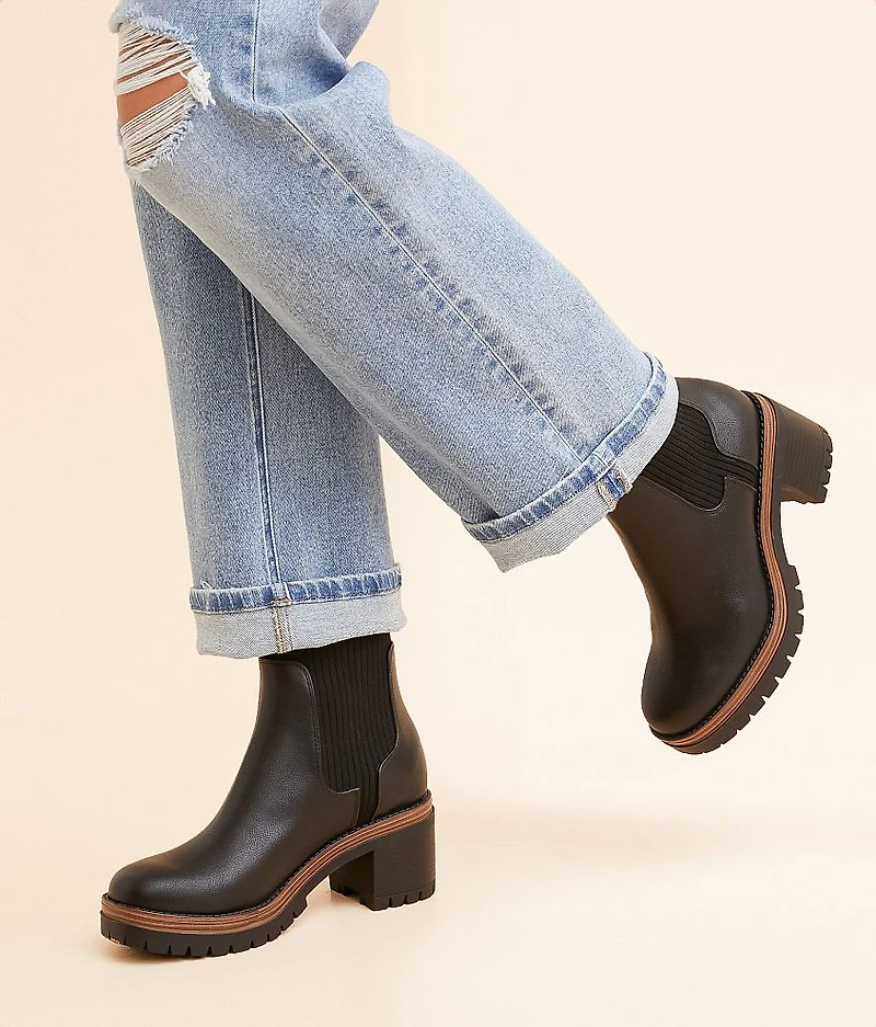 Gretta Lug Ankle Boot