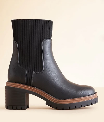 Gretta Lug Ankle Boot