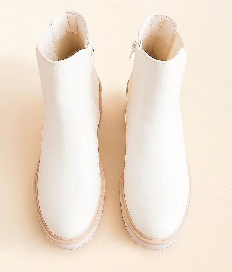 Leilana Chelsea Lug Ankle Boot