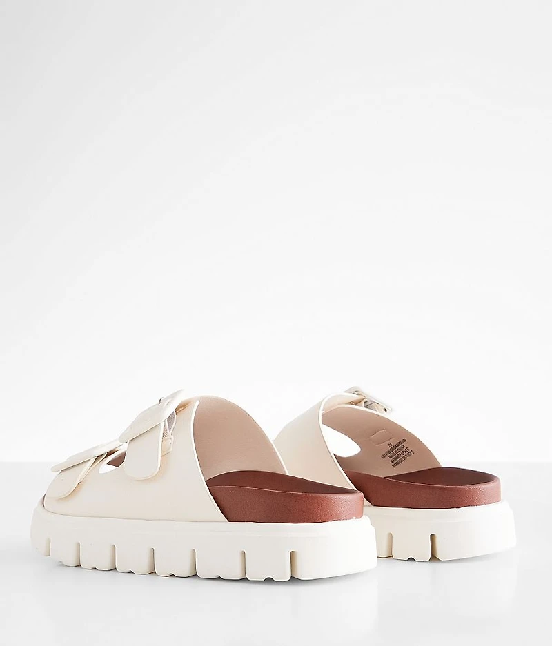 Cameronn Flatform Sandal