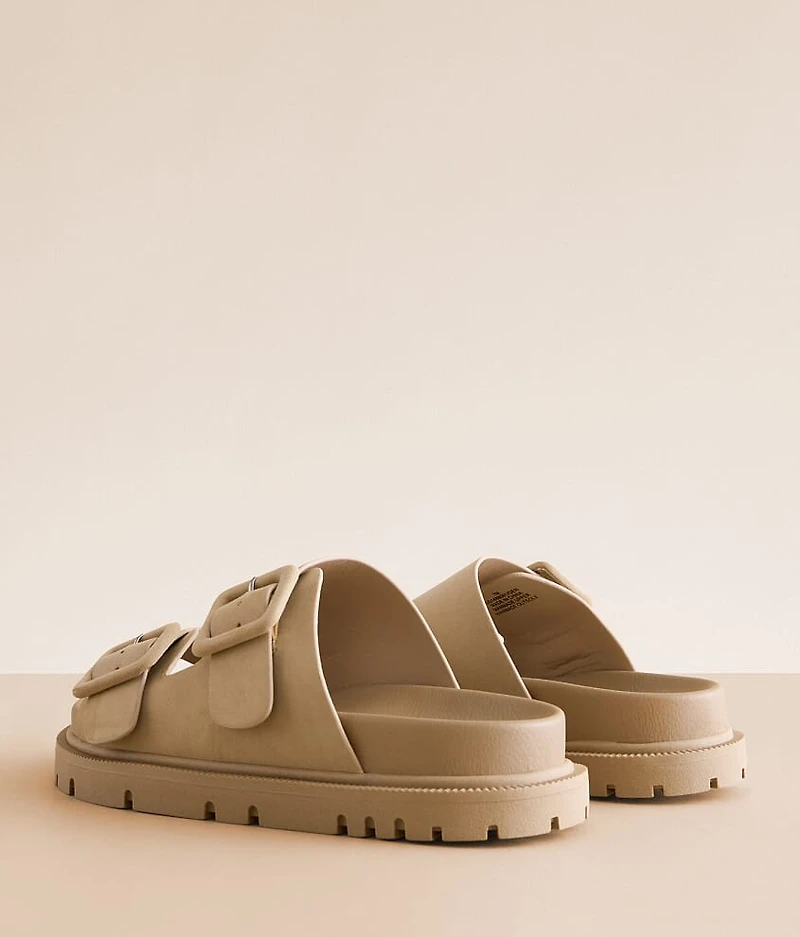 Gen Big Buckle Sandal