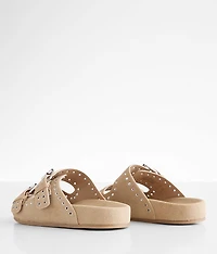 Bryelle Grommet Sandal
