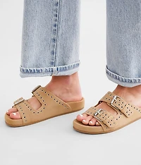 Bryelle Grommet Sandal