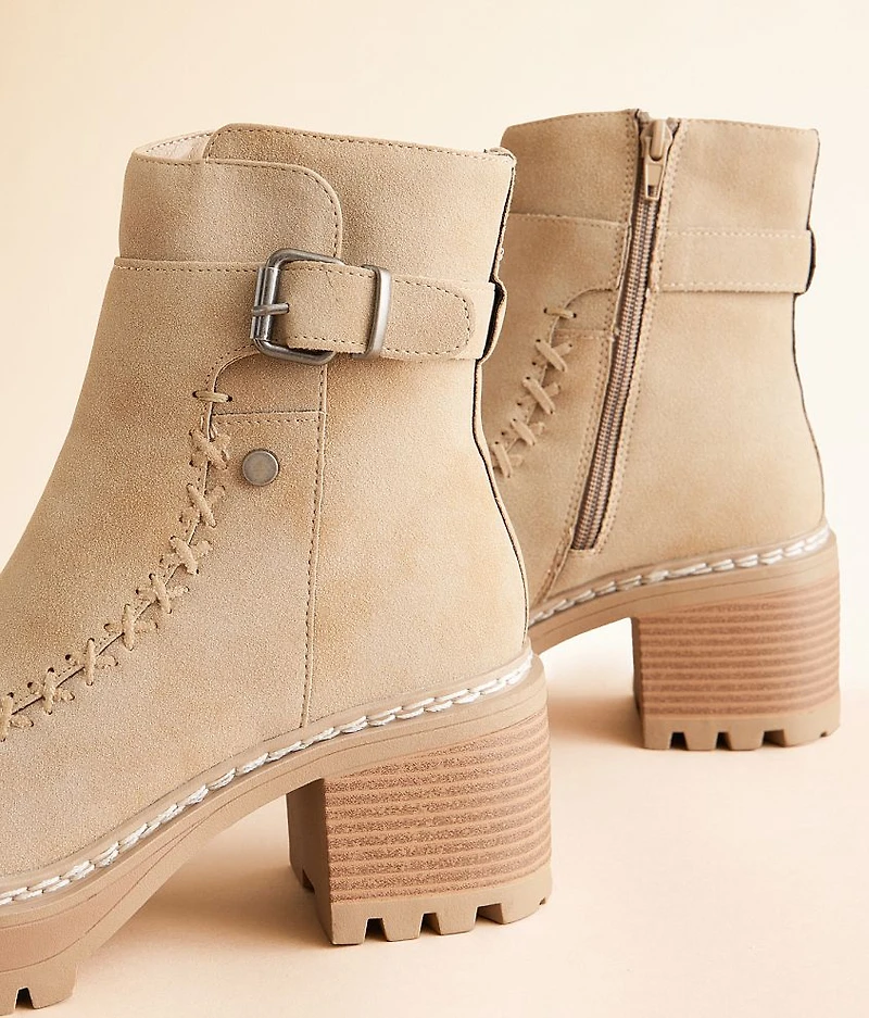 Gianina Chelsea Ankle Boot