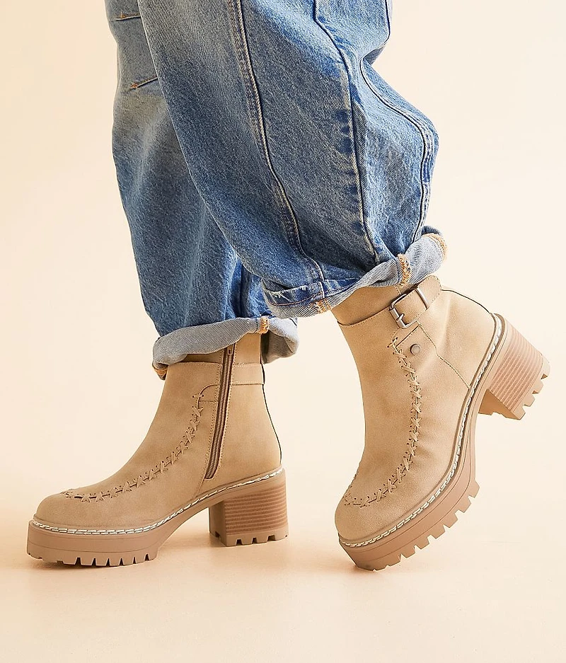 Gianina Chelsea Ankle Boot