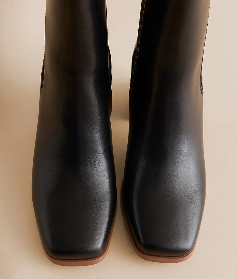 Roxanna Heeled Ankle Boot