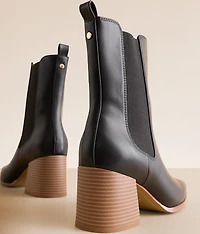 Roxanna Heeled Ankle Boot