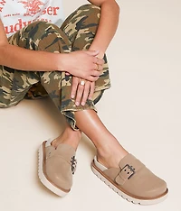 Alme Big Buckle Clog