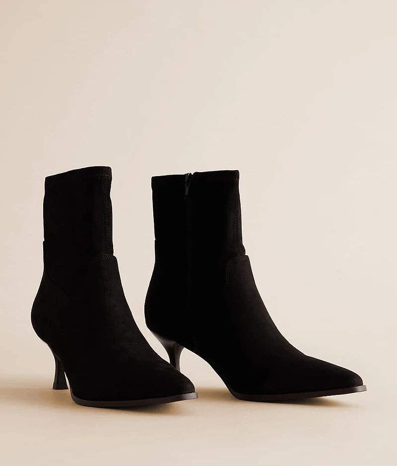 Sheilla Ankle Boot