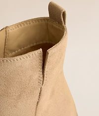 Finnola Wedged Lug Ankle Boot