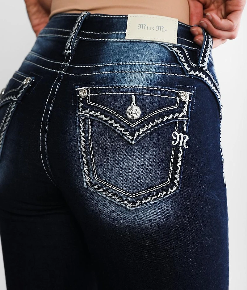 Curvy Straight Stretch Cuffed Jean