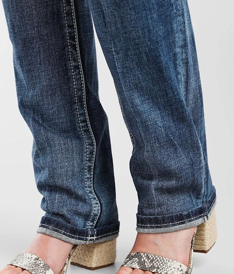 Curvy Straight Stretch Cuffed Jean