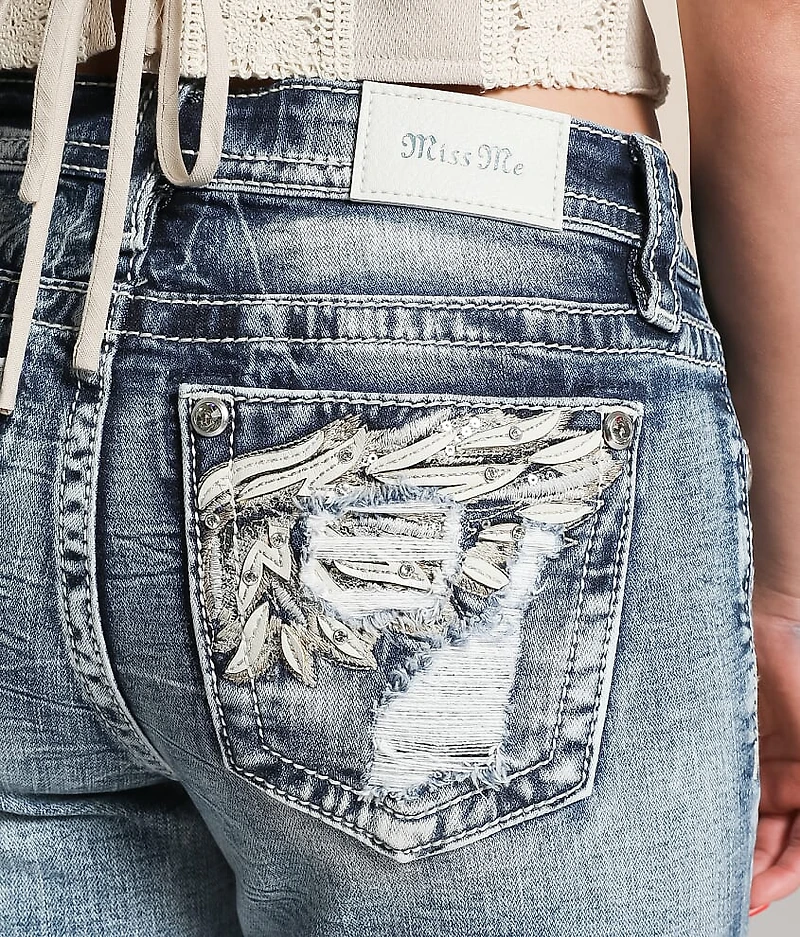 Universal Mid-Rise Cuffed Stretch Capri Jean