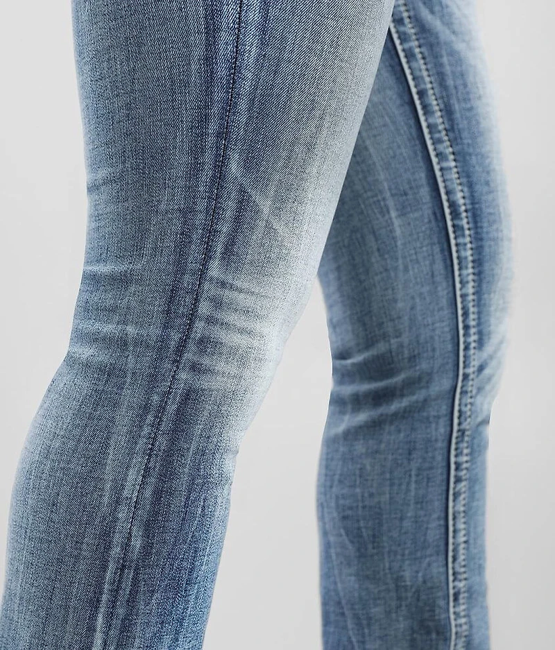 Curvy Boot Stretch Jean