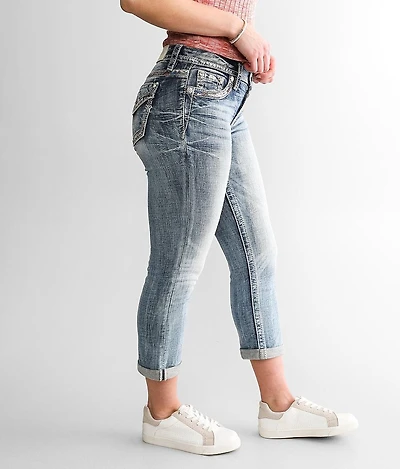 Curvy Mid-Rise Cuffed Stretch Capri Jean