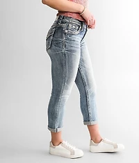 Curvy Mid-Rise Cuffed Stretch Capri Jean