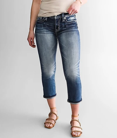 Curvy Mid-Rise Cuffed Stretch Capri Jean