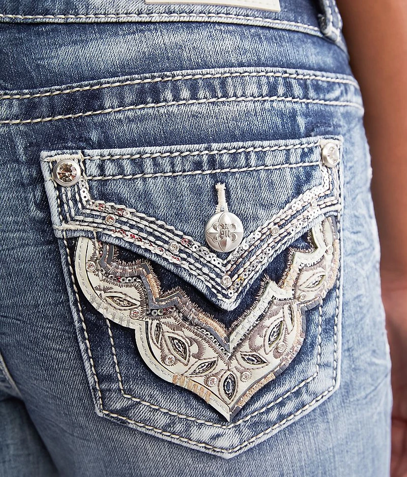 Curvy Cuffed Stretch Capri Jean