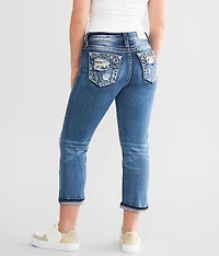 Curvy Mid-Rise Cuffed Stretch Capri Jean