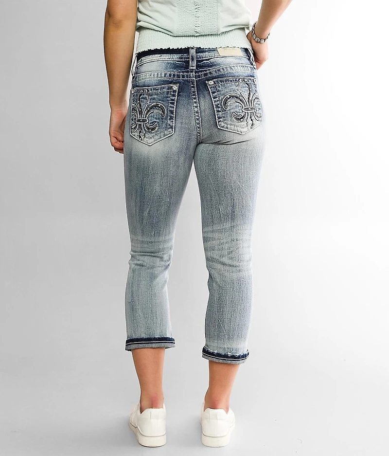 Curvy Mid-Rise Cuffed Stretch Capri Jean