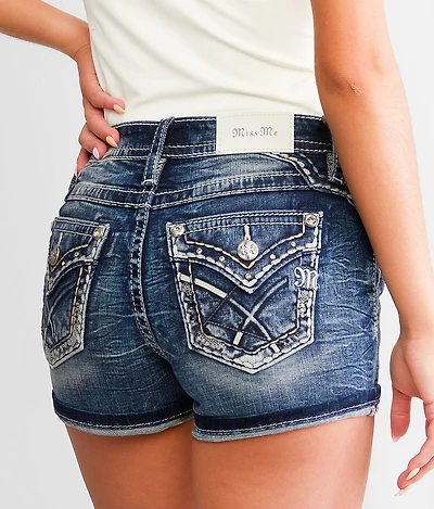 Mid-Rise Stretch Cuffed Short