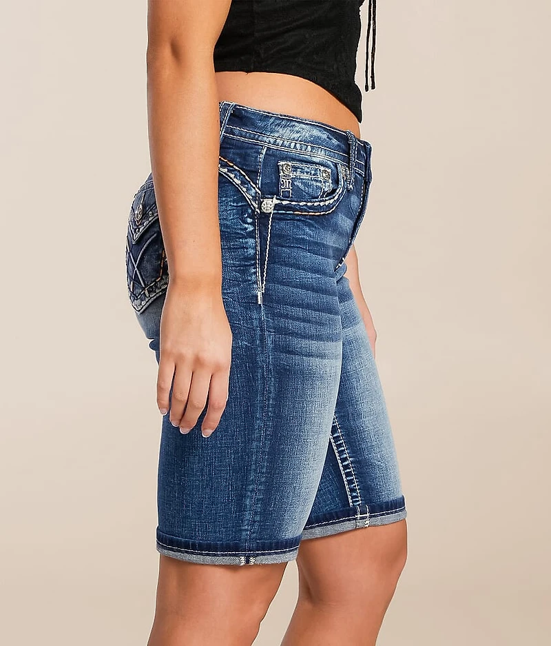 Universal Bermuda Stretch Short