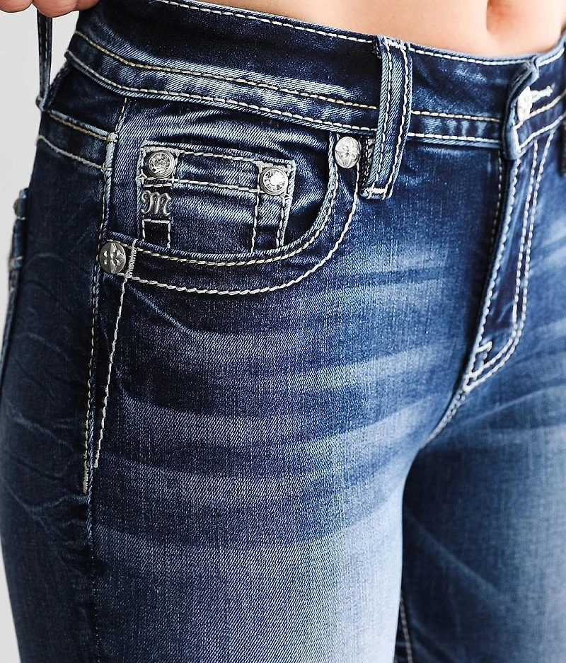 Curvy Mid-Rise Cuffed Stretch Capri Jean