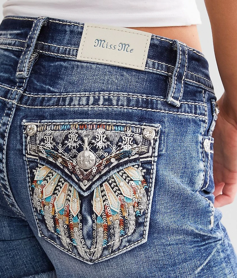 Mid-Rise Stretch Short