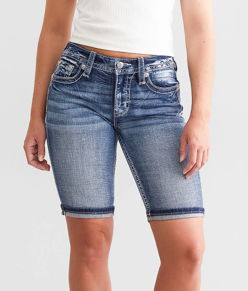 Curvy Bermuda Stretch Short