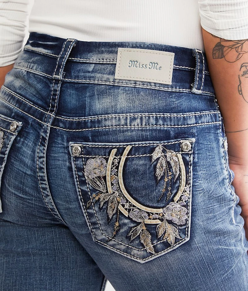 Curvy Stretch Capri Jean