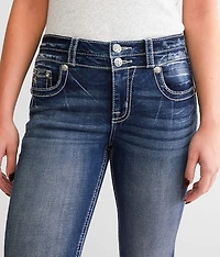Curvy Mid-Rise Stretch Capri Jean