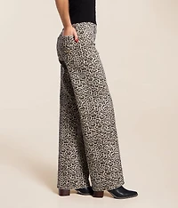 Leopard Print High Rise Wide Leg Stretch Jean