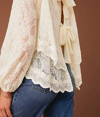 Tiered Lace 4-Way Top