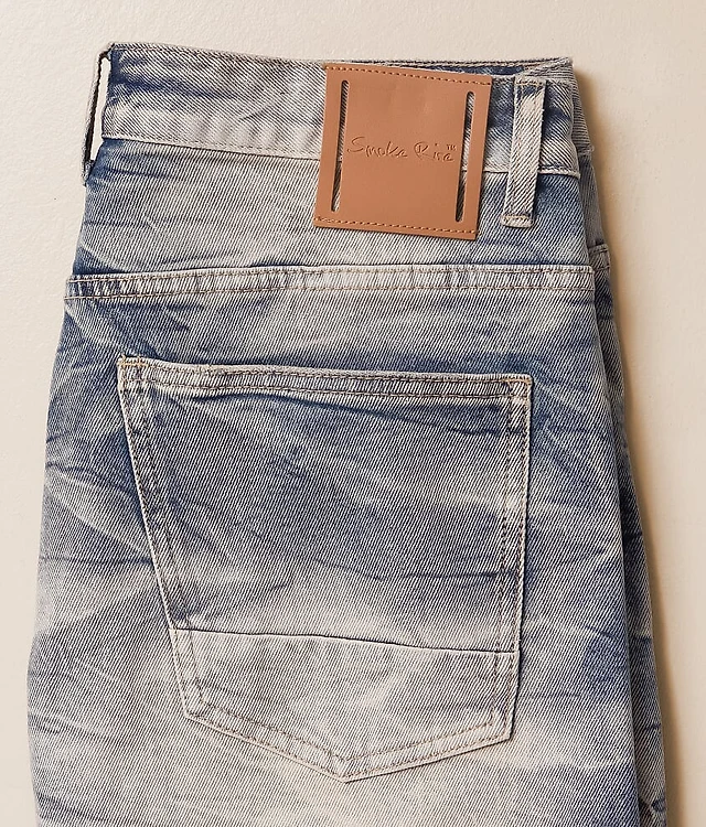 Destructed Stretch Short