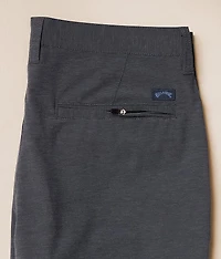 Crossfire Hybrid Stretch Short