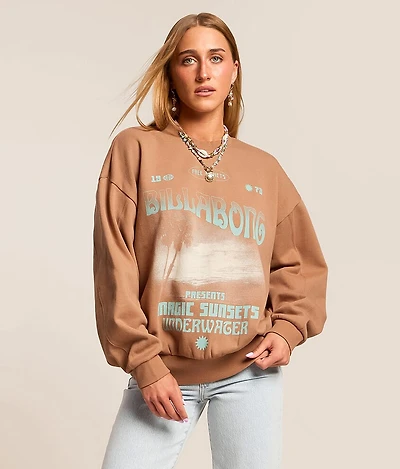 Take A Tour Oversized Pullover