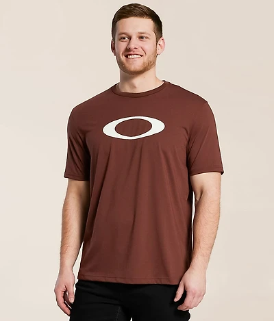 Bold Ellipse O Hydrolix™ T-Shirt