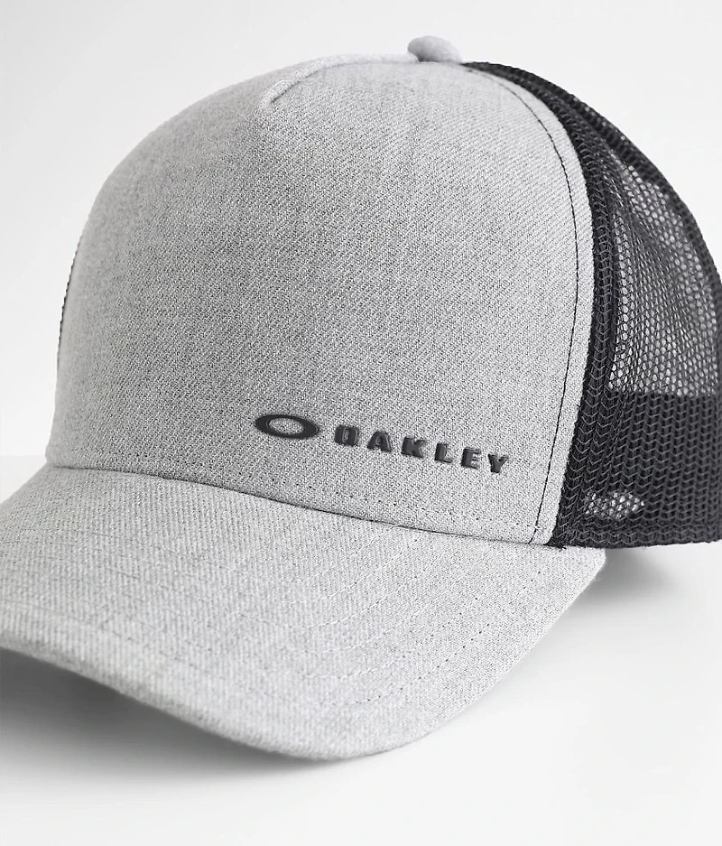 Chalten Trucker Hat
