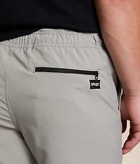 Transport Hybrid Stretch Short