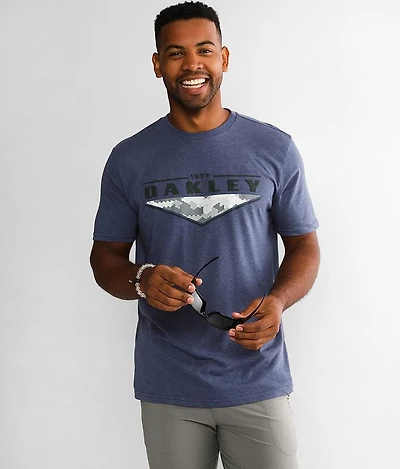 Snow Diamond O Hydrolix™ T-Shirt