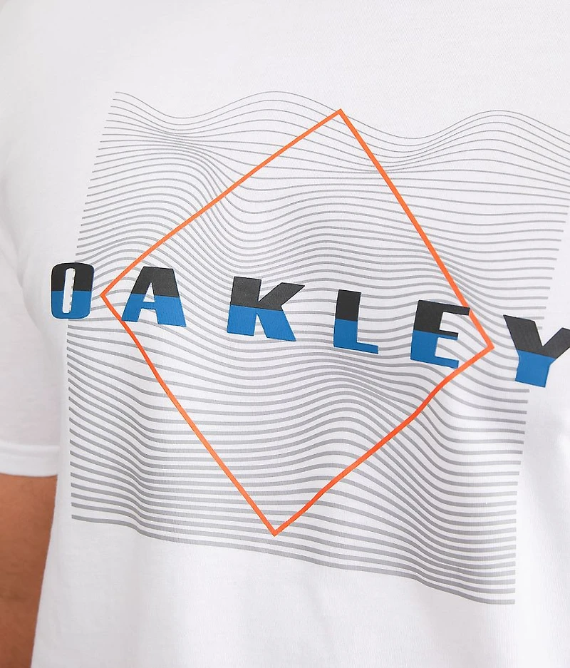 Distorted Wave T-Shirt